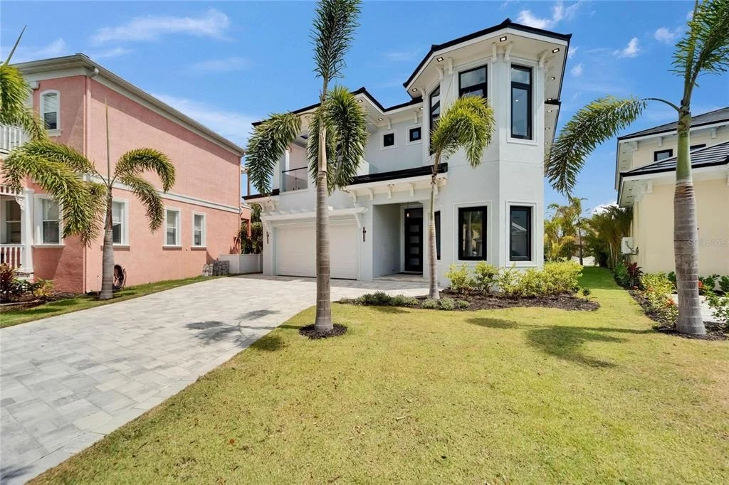 Photo of 6520 SIMONE SHORES CIRCLE