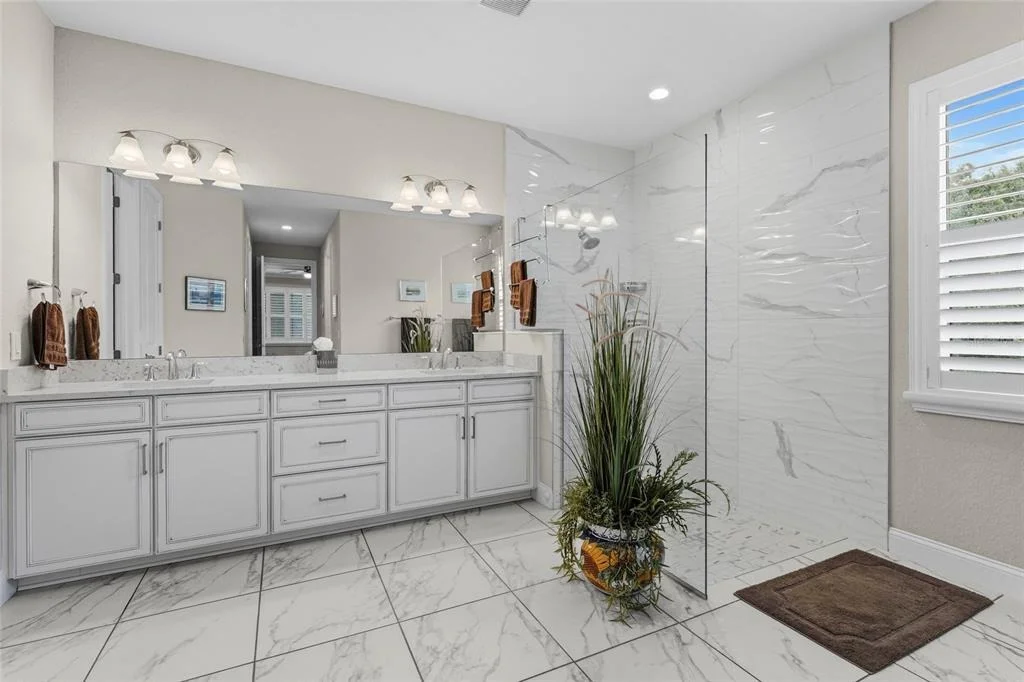 Photo of 617 MISTIFLOWER CIRCLE