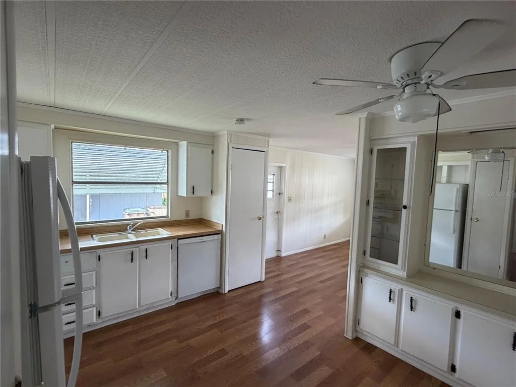 Photo of 26139 ROSE LANE