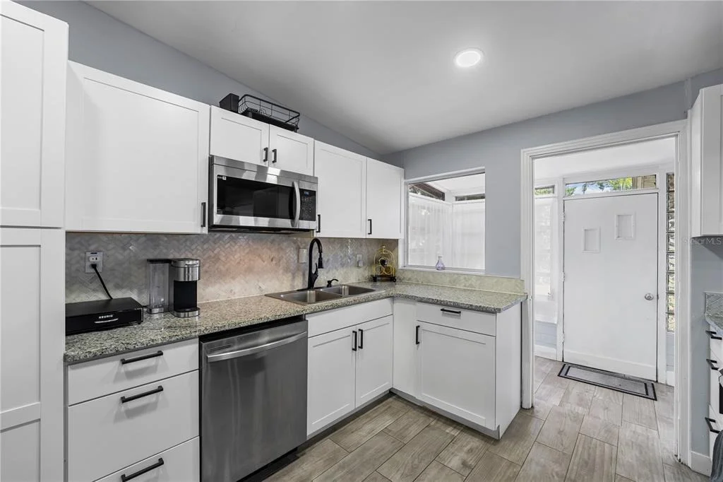 Photo of 913 MOSS LANE