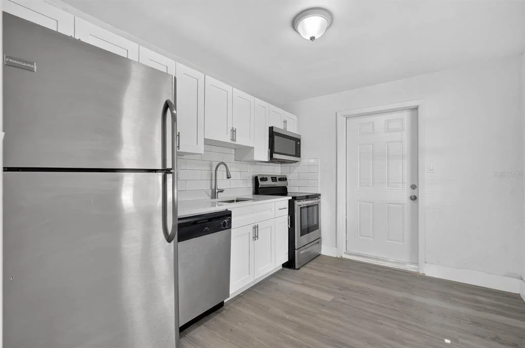 Photo of 2425 ANASTASIA DRIVE