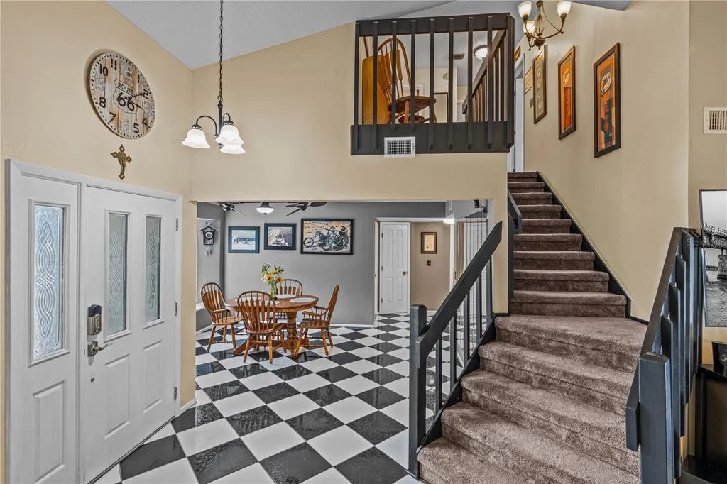 Photo of 460 CHAMPAGNE CIRCLE