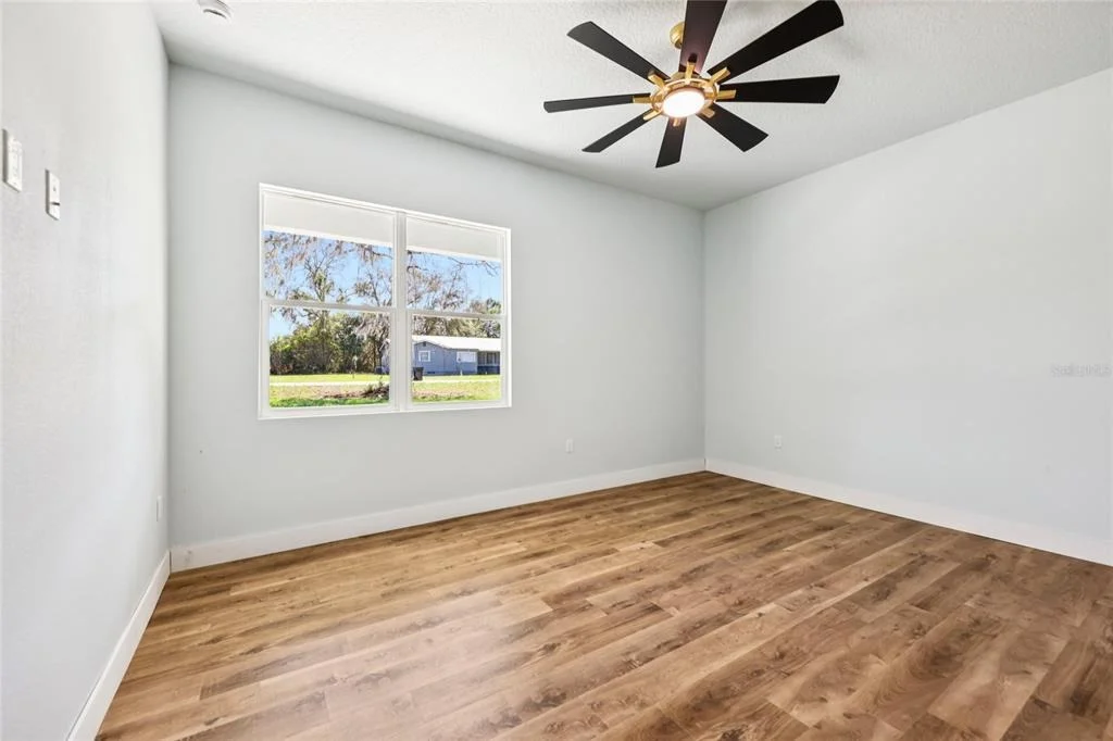 Photo of 351 MITNIK DRIVE
