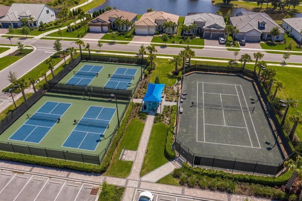 Photo of 712 SIGSBEE LOOP