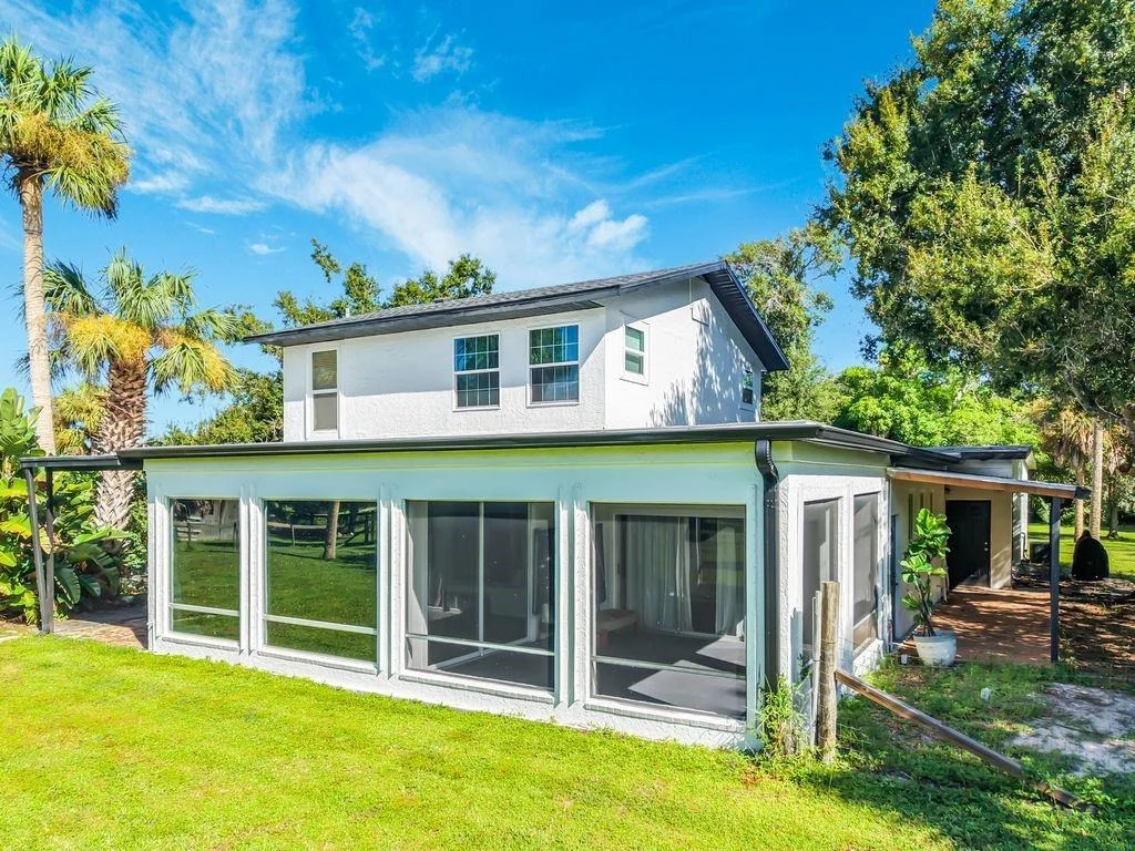 Photo of 1409 LAVILLA ROAD