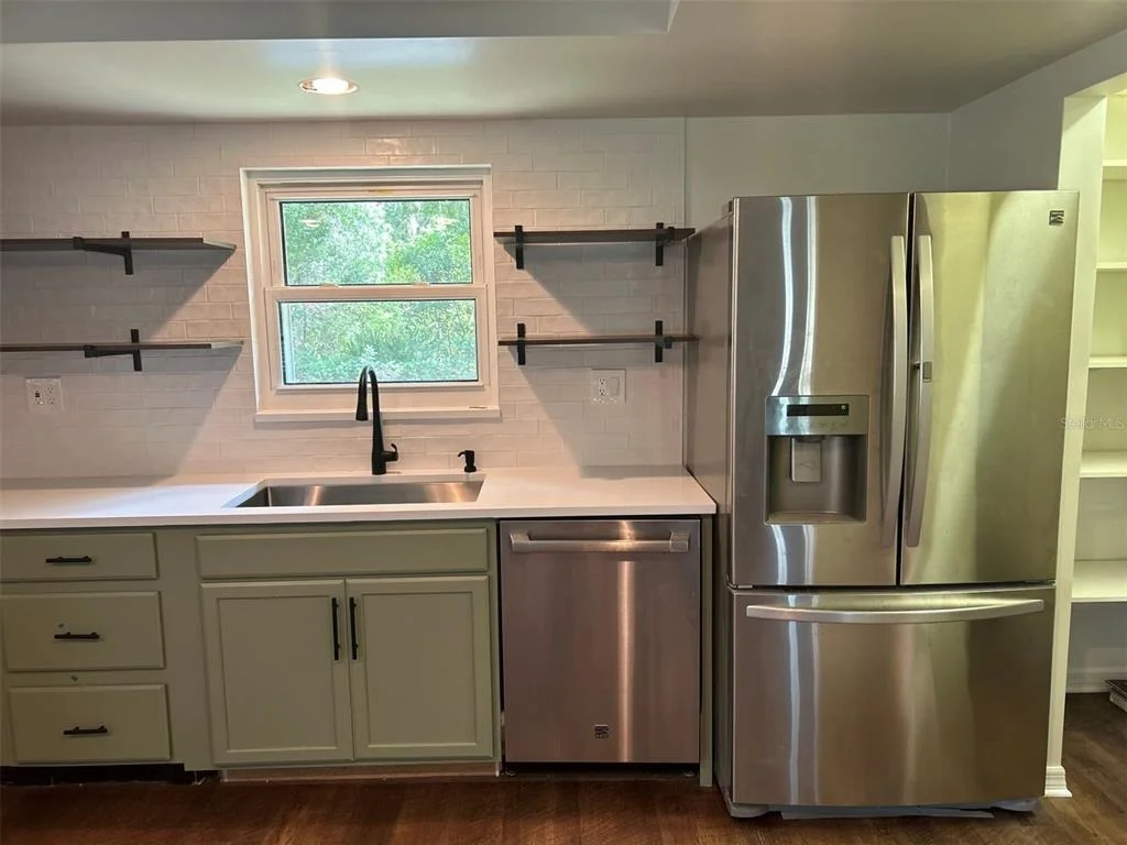 Photo of 40841 LOUISE ROAD