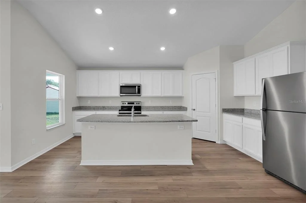 Photo of 19 PINEAPPLE DRIVE
