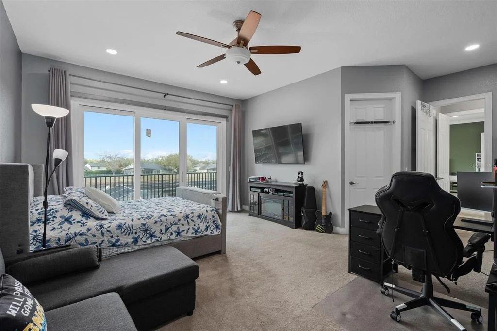 Photo of 9057 BALMORAL MEWS SQUARE
