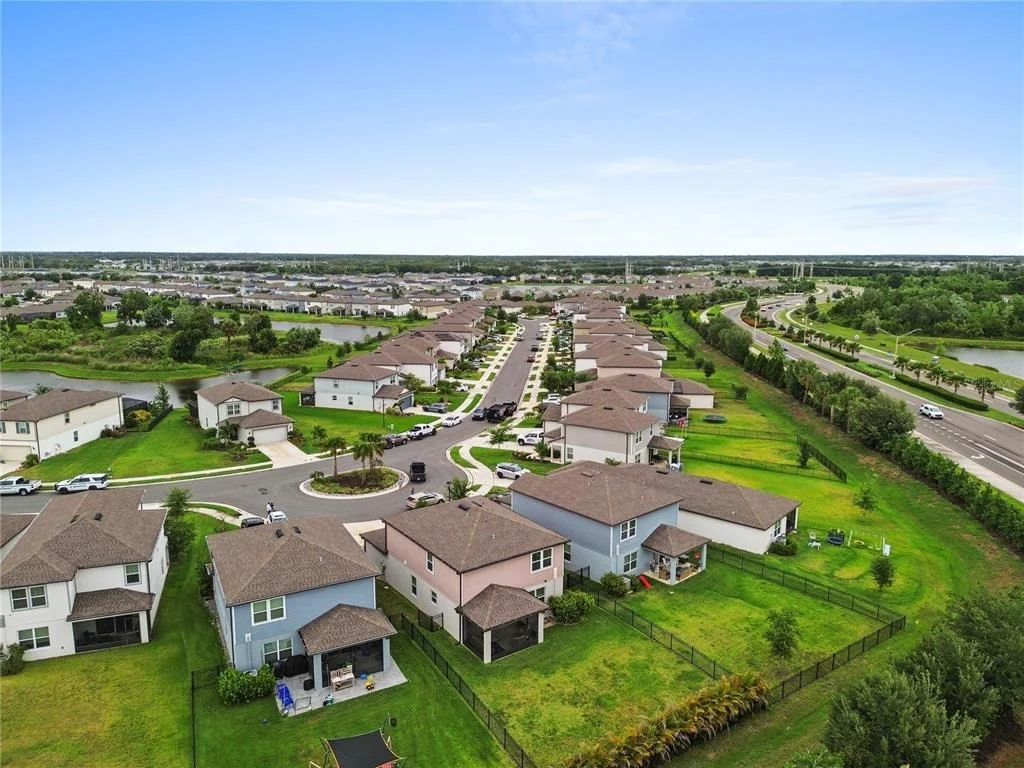 Photo of 9109 ROYAL RIVER CIRCLE