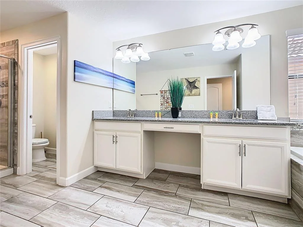 Photo of 5528 SOLTERRA CIRCLE