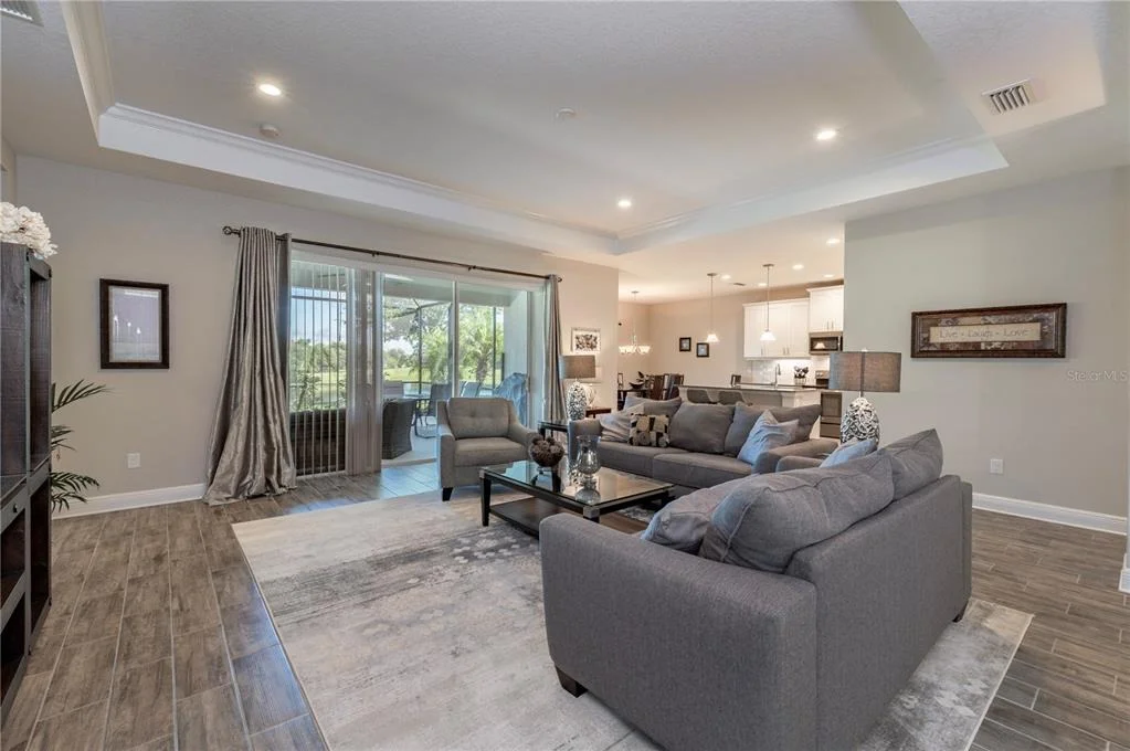 Photo of 1117 THORNBURY DRIVE