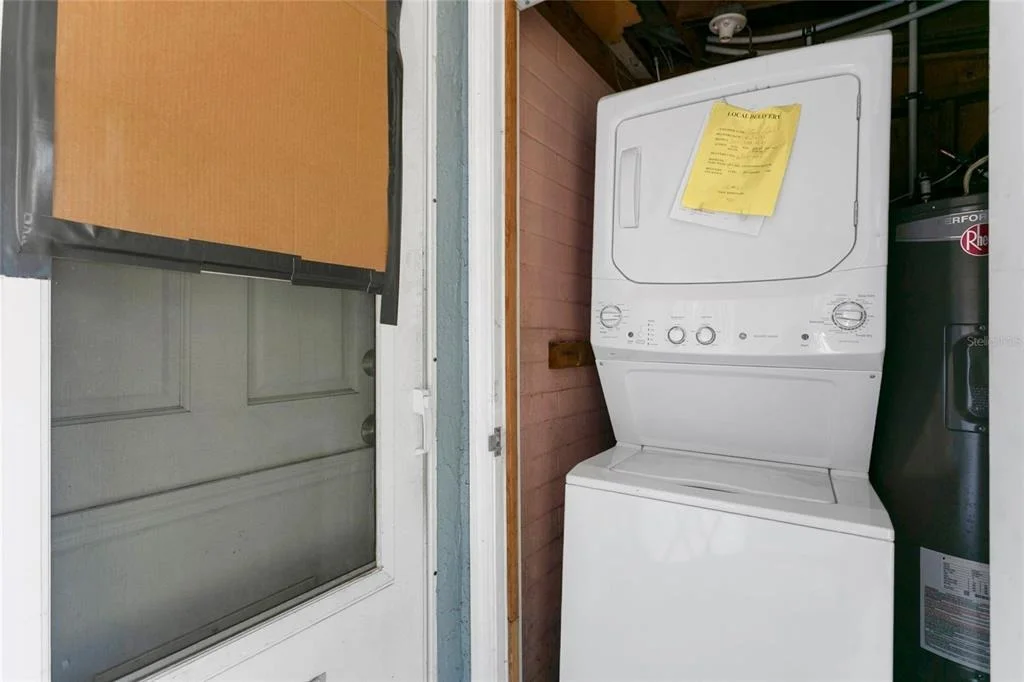 Photo of 2482 ROXBURY ROAD