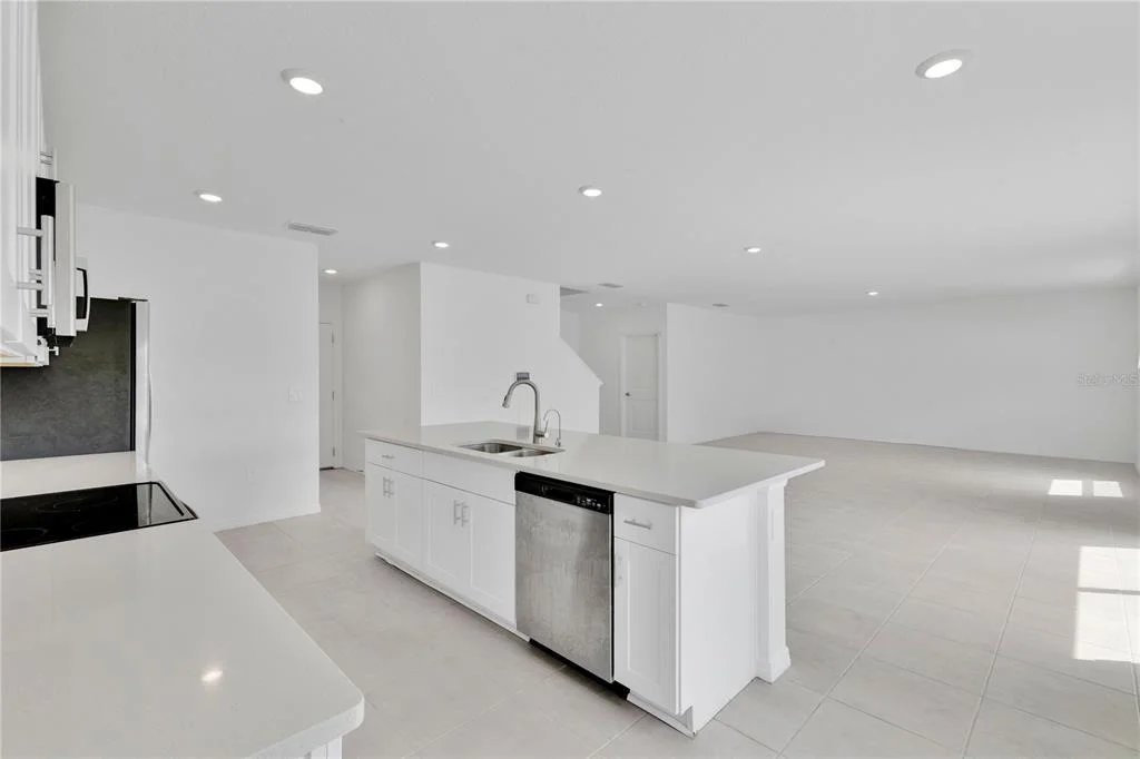 Photo of 557 PINK IBIS BEND