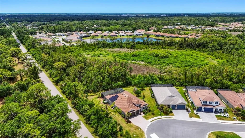 Photo of 617 MISTIFLOWER CIRCLE
