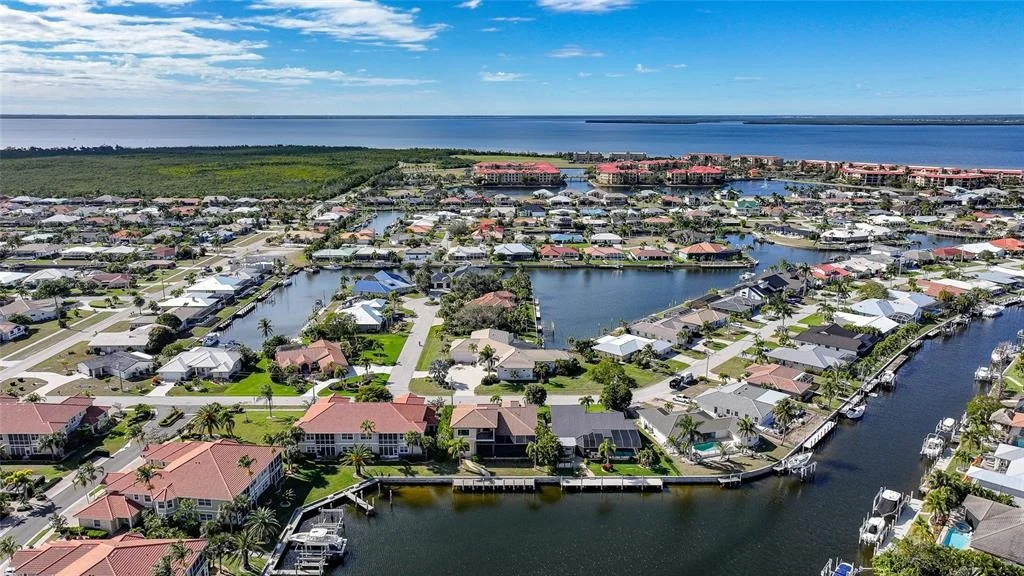Photo of 166 HIBISCUS DRIVE