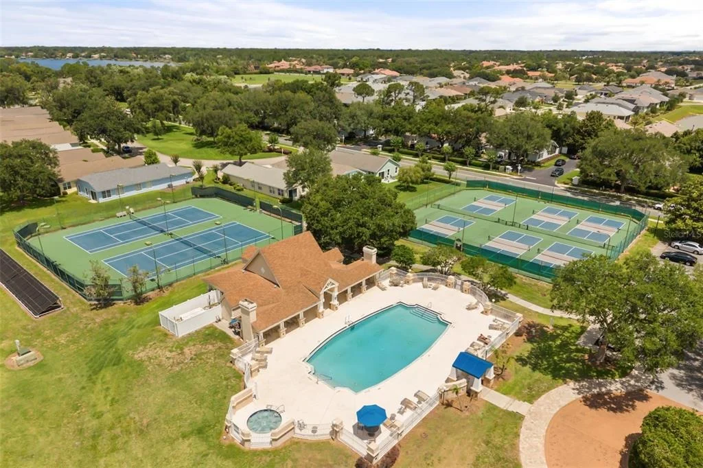Photo of 1521 EDGEWATER DRIVE