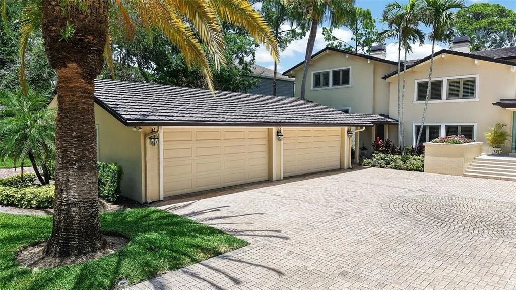Photo of 6305 BURNING TREE DRIVE