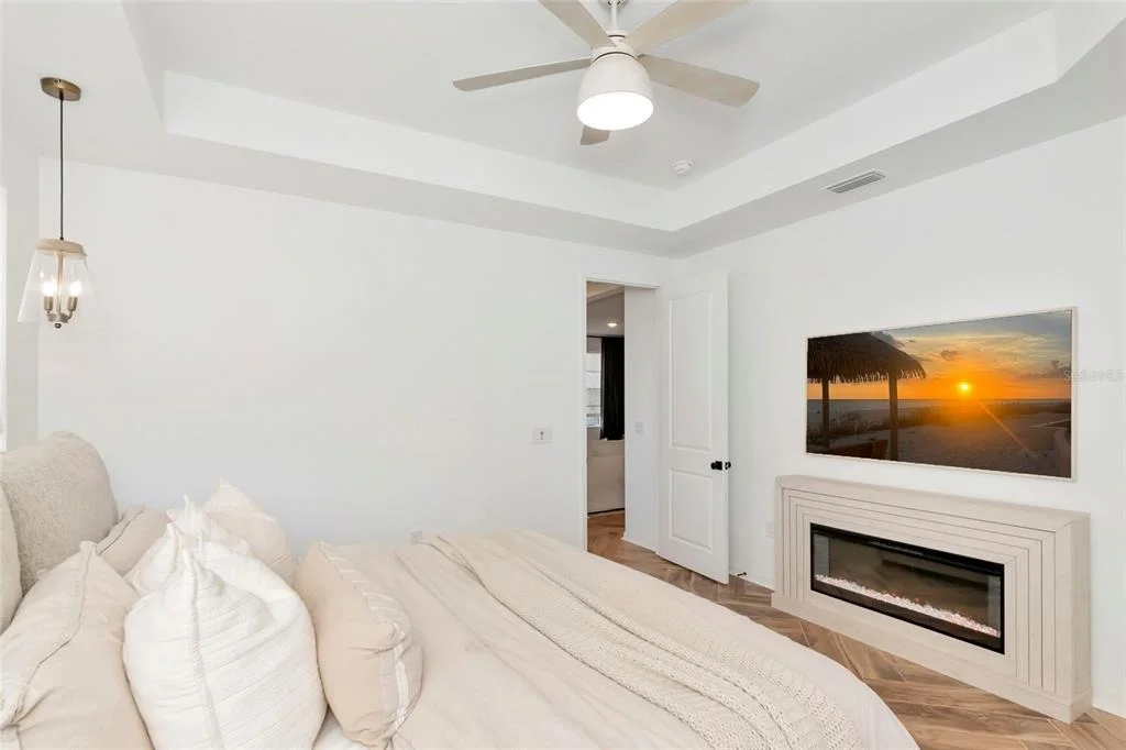 Photo of 8736 WINDLASS COVE