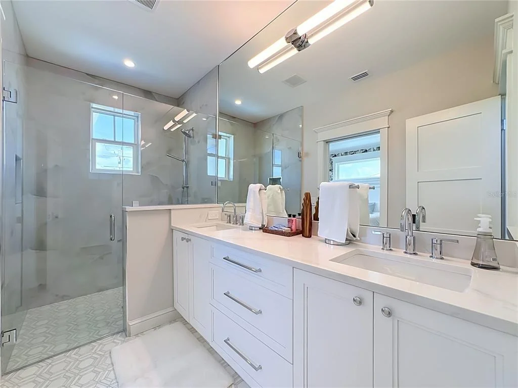 Photo of 2918 GULF DRIVE