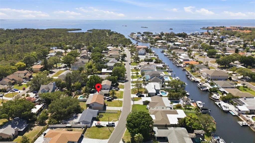 Photo of 334 CROSSWINDS DRIVE