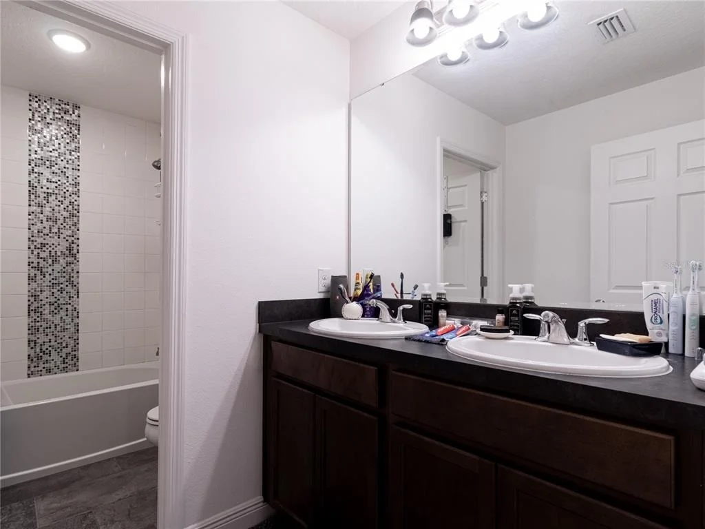 Photo of 2737 NOTTEL DRIVE