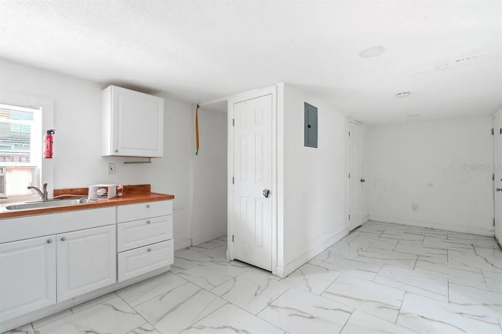 Photo of 5202 RIVERSIDE DRIVE