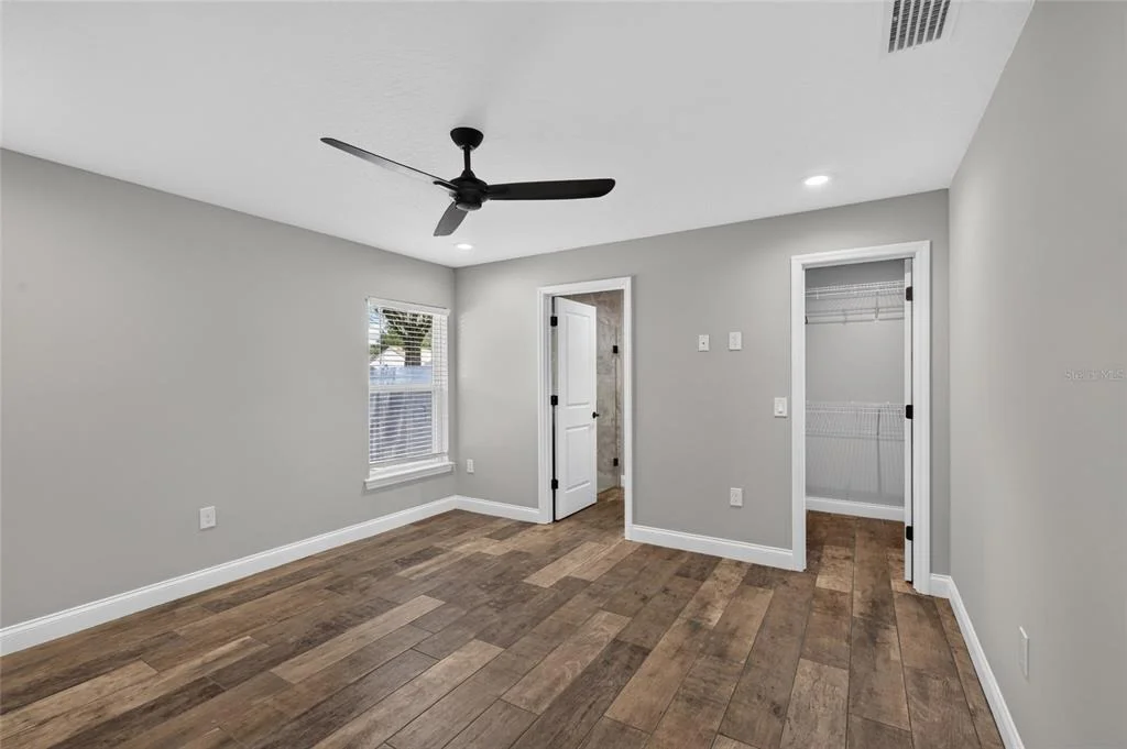 Photo of 6631 THORNHILL ROAD