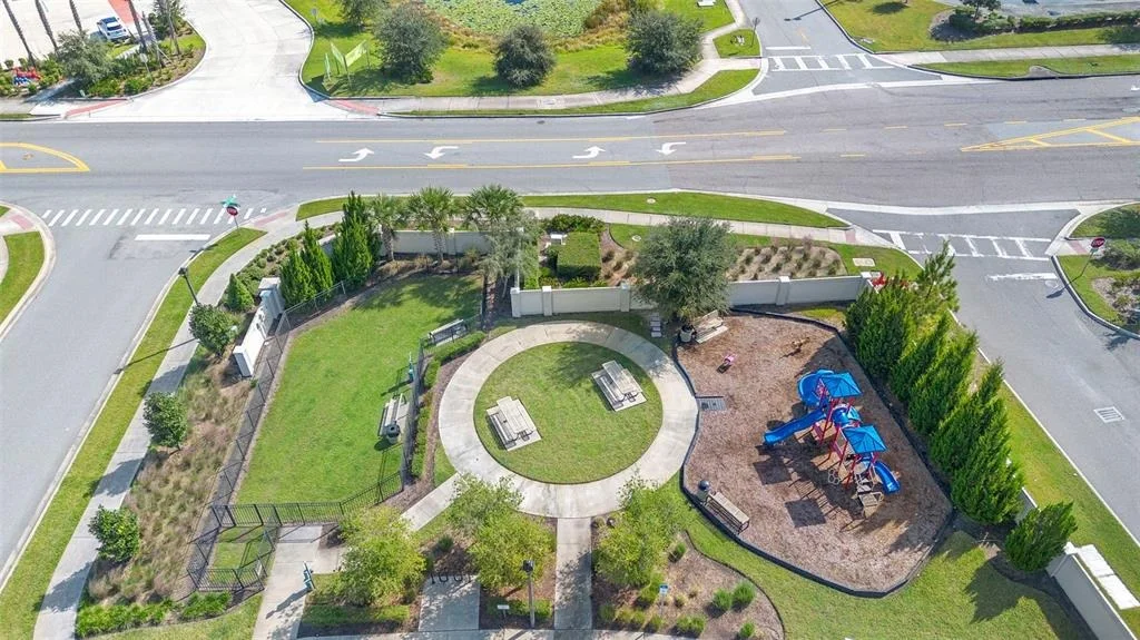 Photo of 866 SPRING PALMS LOOP