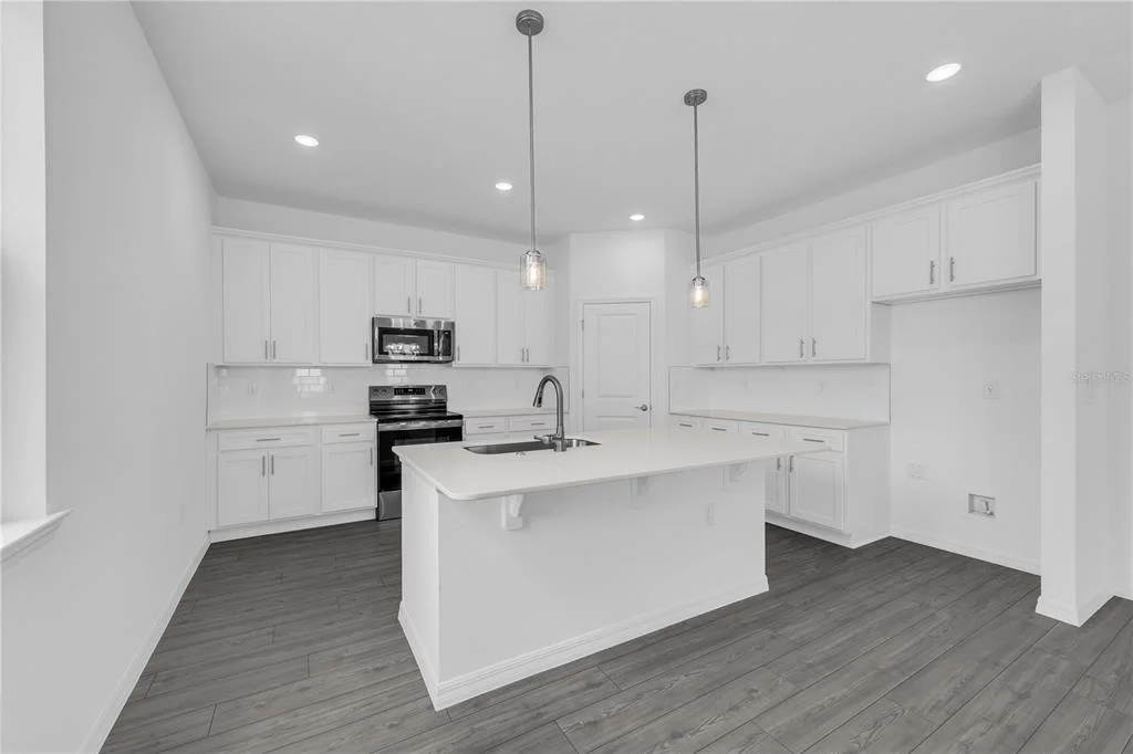 Photo of 1830 HORSETAIL DRIVE