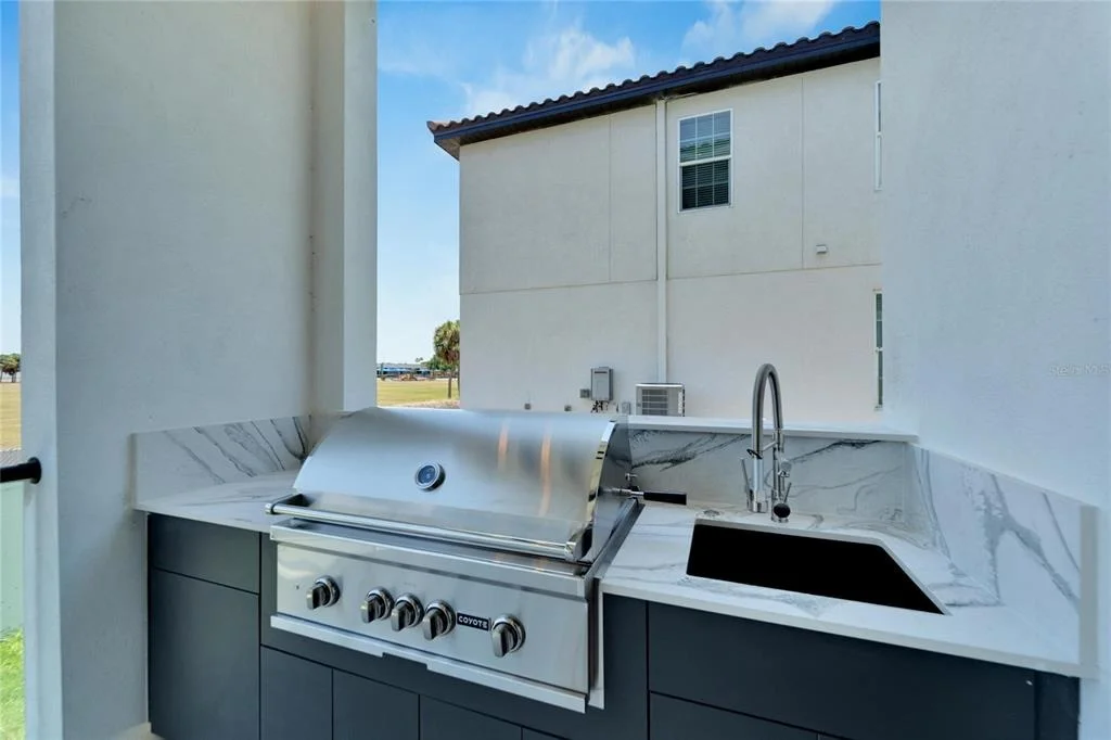 Photo of 517 TREVISO DRIVE