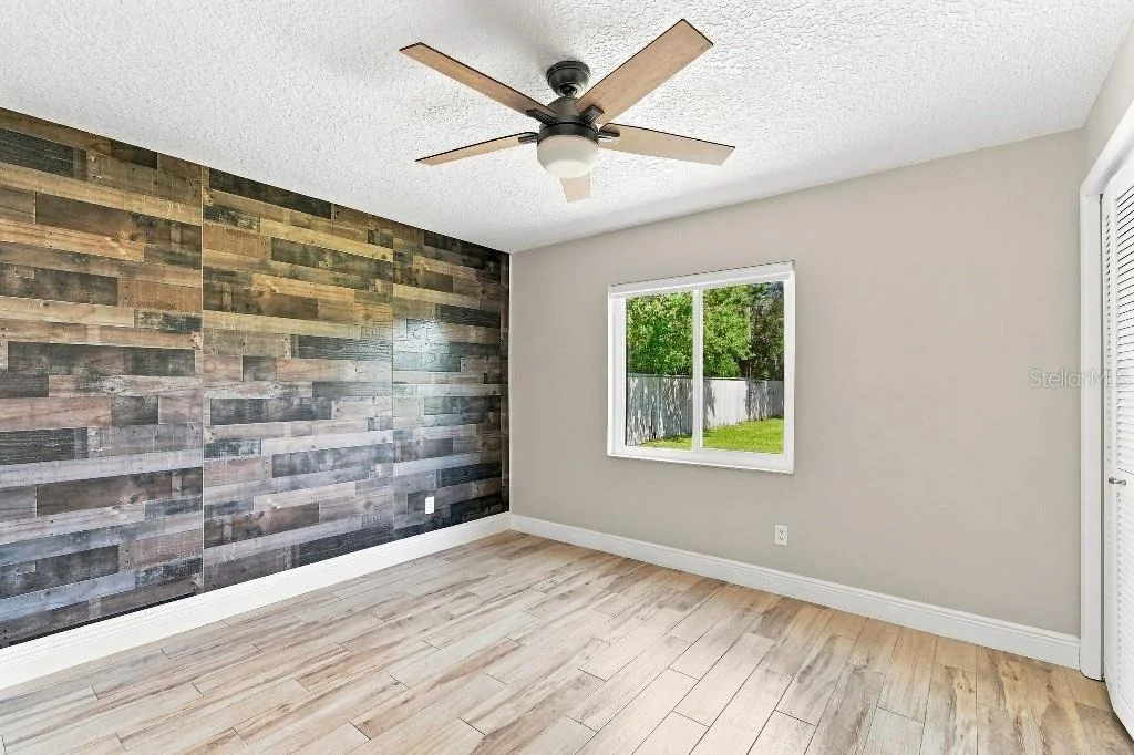 Photo of 1660 GLADIOLAS DRIVE
