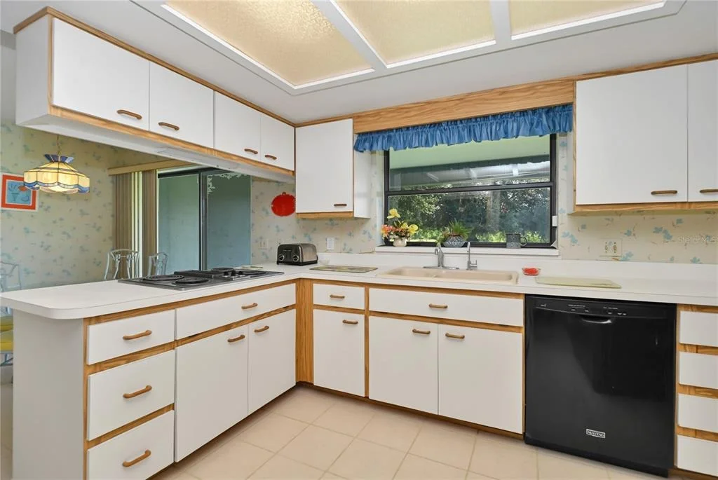 Photo of 821 N GOLF COURSE DRIVE