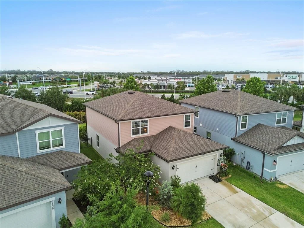 Photo of 9109 ROYAL RIVER CIRCLE
