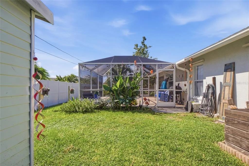 Photo of 5295 DREW ROAD