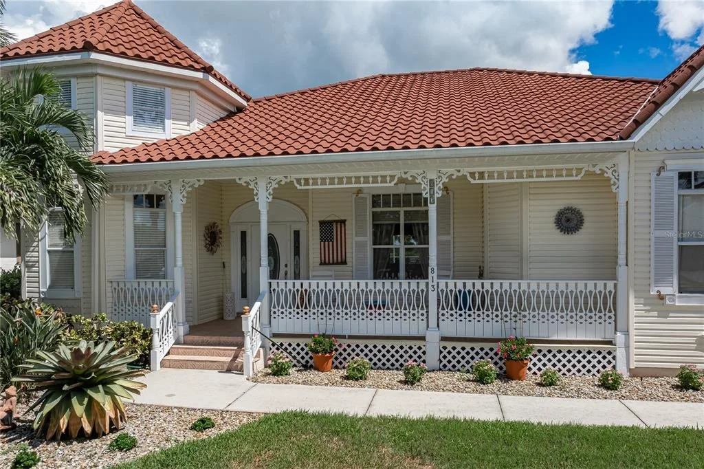 Photo of 813 MONACO DRIVE