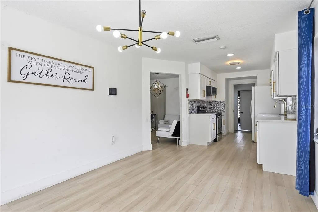 Photo of 835 MARLOWE AVENUE