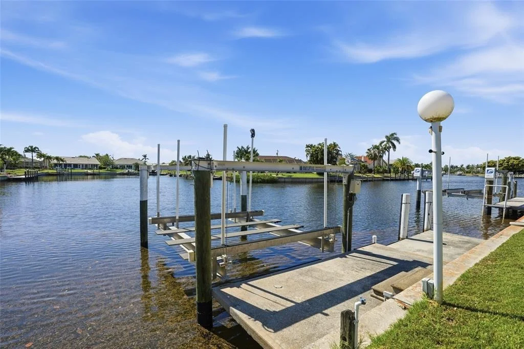 Photo of 855 PAMELA DRIVE