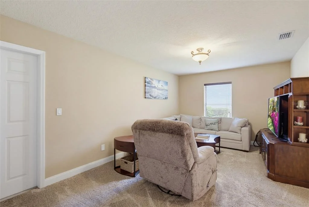 Photo of 16 WESTLAND RUN
