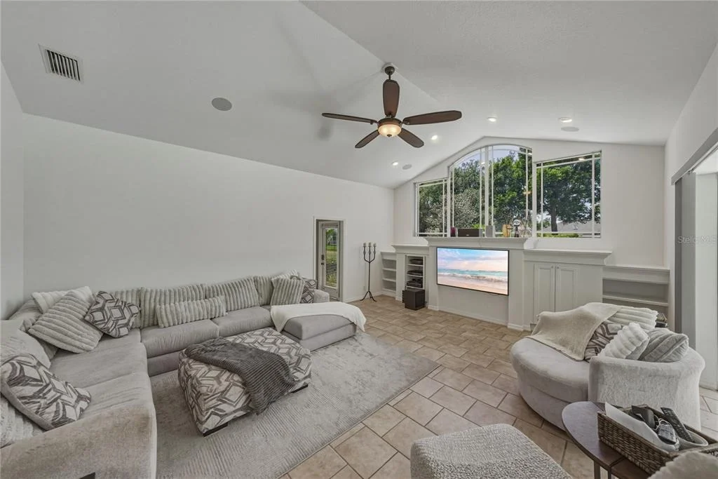 Photo of 6105 AUDUBON MANOR BOULEVARD