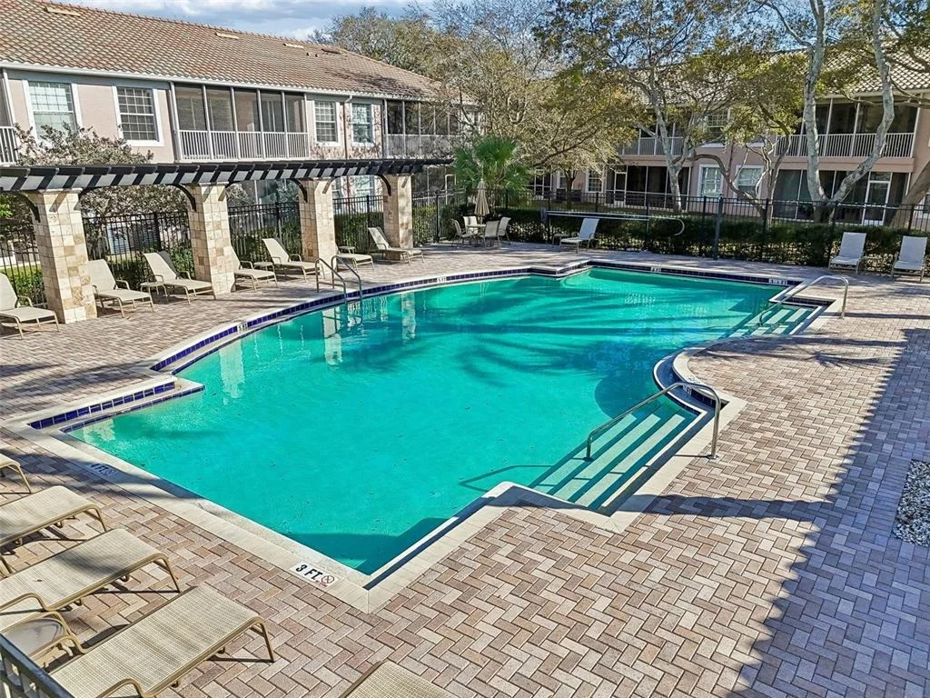 Photo of 894 LANTERN WAY