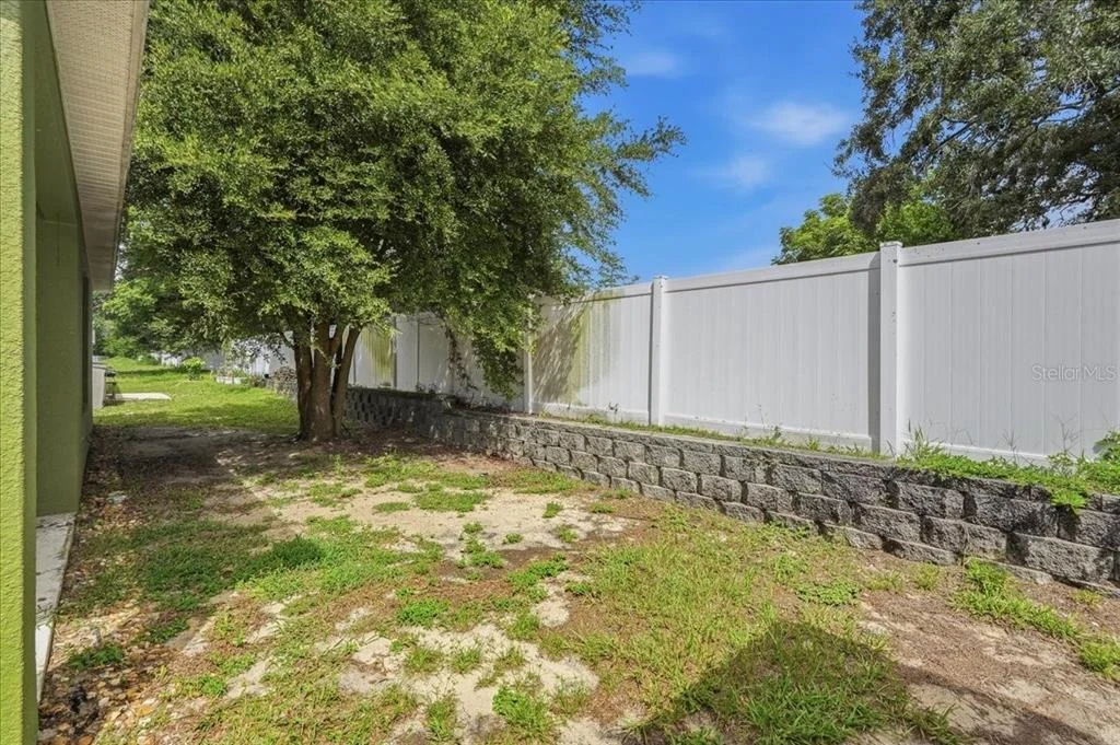 Photo of 1268 SALISBURY DR