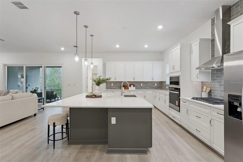 Photo of 14371 CREST PALM AVENUE