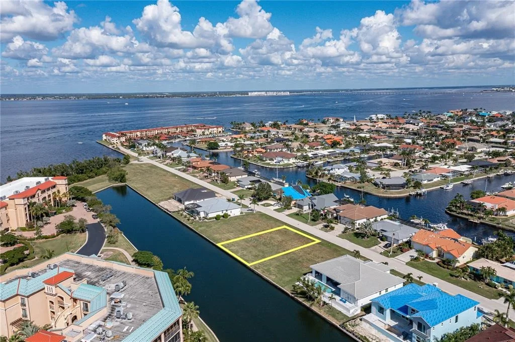 Photo of 83 COLONY POINT DRIVE