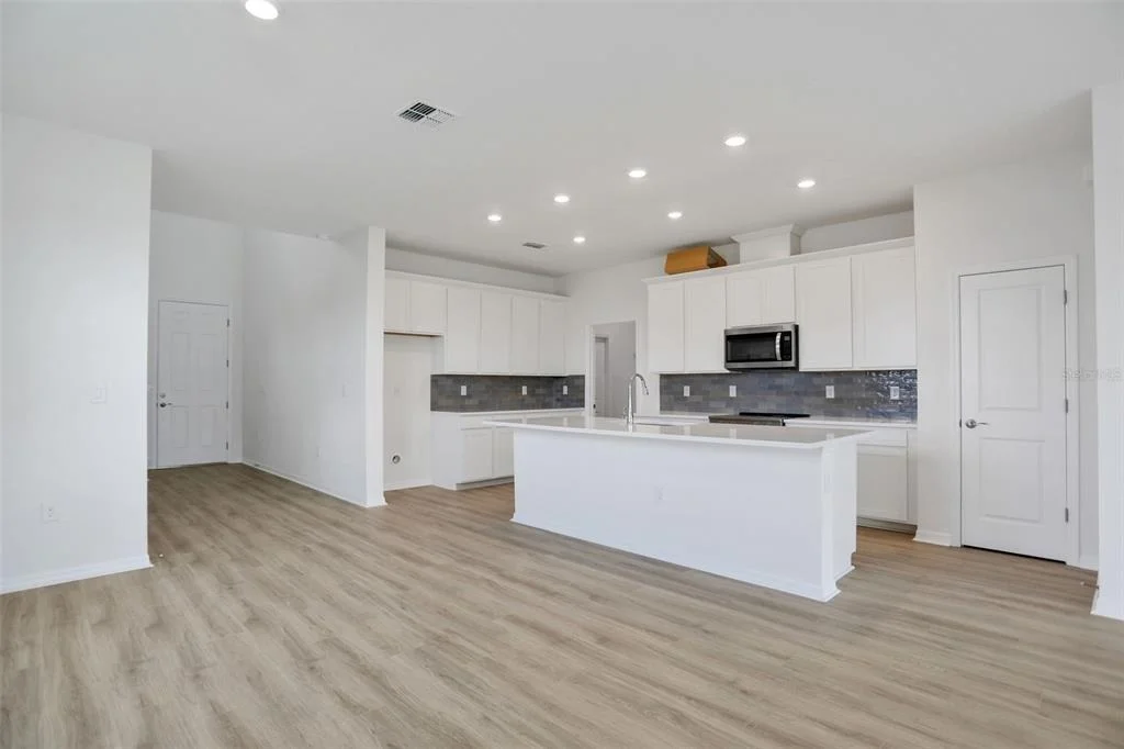 Photo of 7839 GLEN LILY PLACE