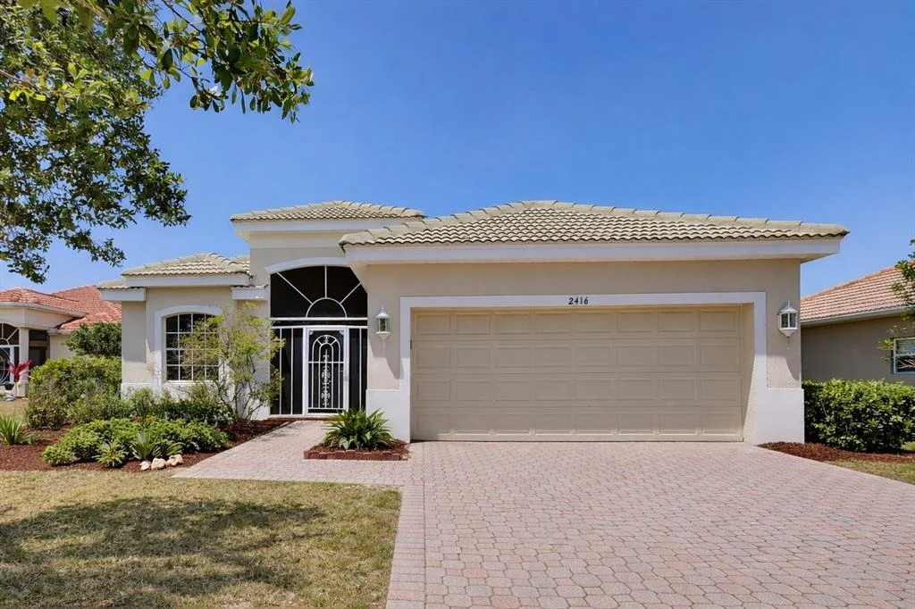 Photo of 2416 CARAWAY DRIVE
