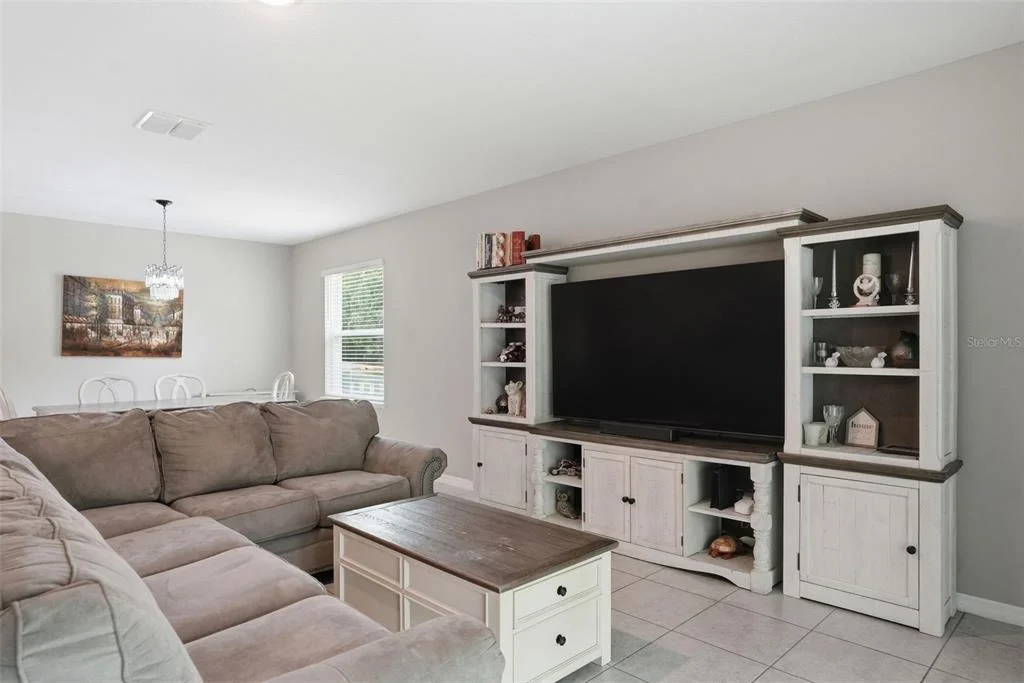 Photo of 39 MILBARK DRIVE