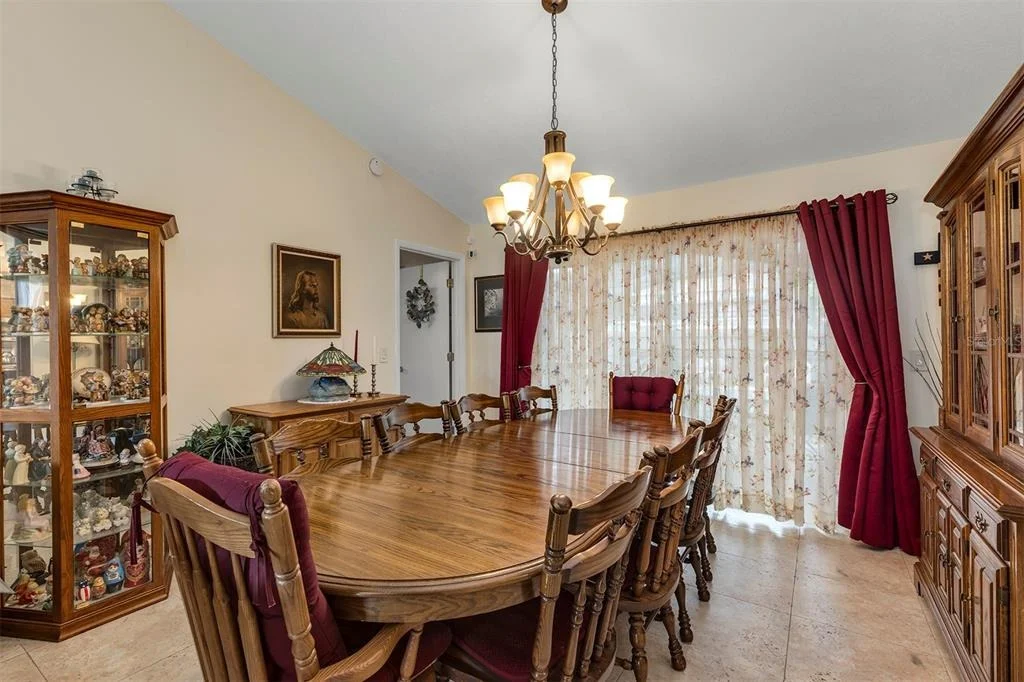 Photo of 406 STERLING LAKE DR