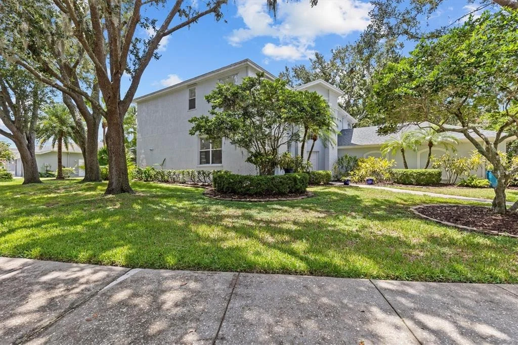 Photo of 2328 WARWICK DRIVE