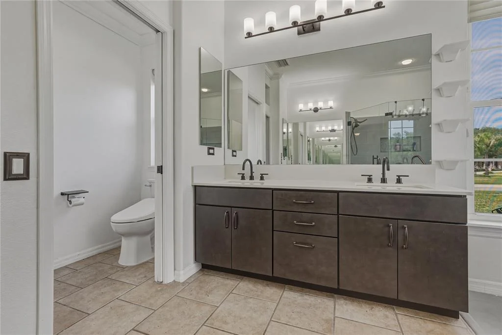 Photo of 6105 AUDUBON MANOR BOULEVARD