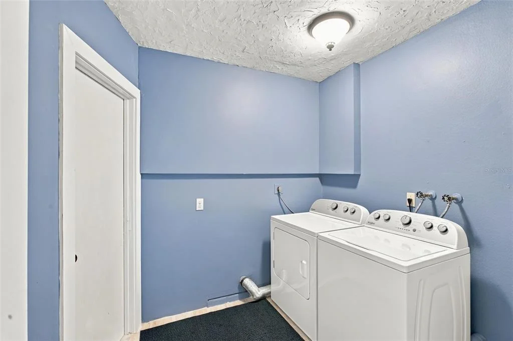 Photo of 1242 PINEBROOK WAY